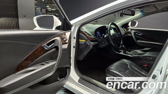 Hyundai Aslan Special, 2016 11