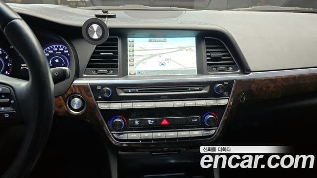 Hyundai Aslan Special, 2016 17