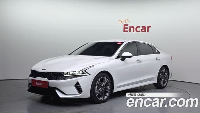 Kia K5 гибрид 3세대 Signature, 2021 1