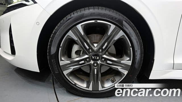 Kia K5 гибрид 3세대 Signature, 2021 все фото