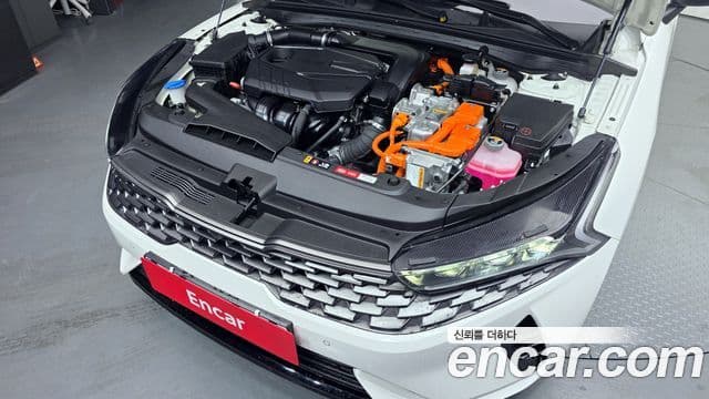 Kia K5 гибрид 3세대 Signature, 2021 6