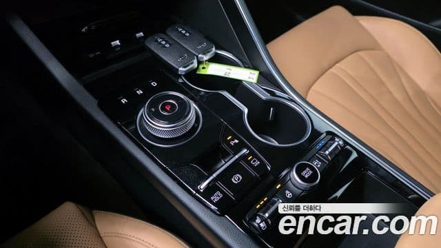 Kia K5 гибрид 3세대 Signature, 2021 9