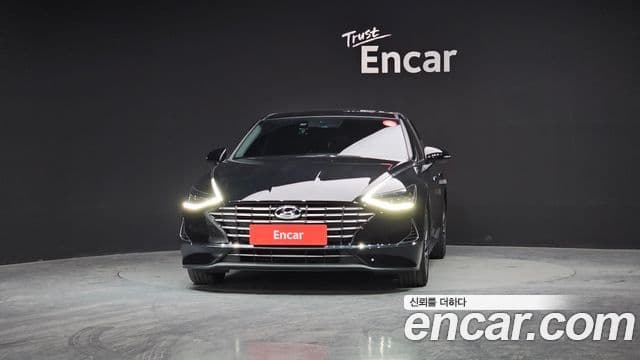 Hyundai Sonata гибрид (DN8) Premium Plus, 2022 3