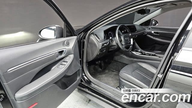 Hyundai Sonata гибрид (DN8) Premium Plus, 2022 10