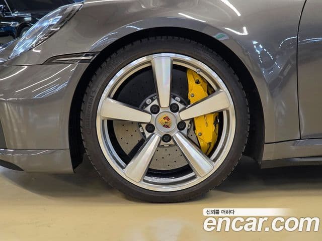 Porsche 911 (992) турбо S кабриолет, 2021 8