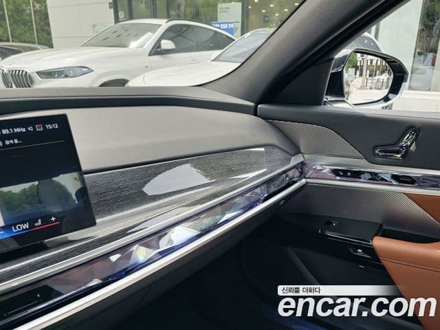 BMW 7시리즈 (G70) 740d xDrive M Sport, 2024 10