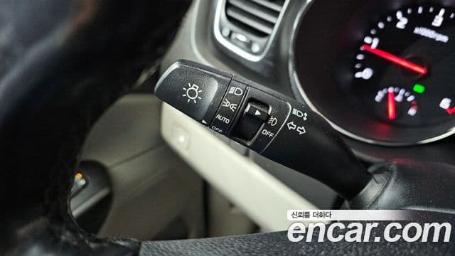 Kia All New Carnival Luxury, 2018 17