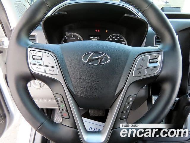 Hyundai 쏠라티 Luxury, 2024 9
