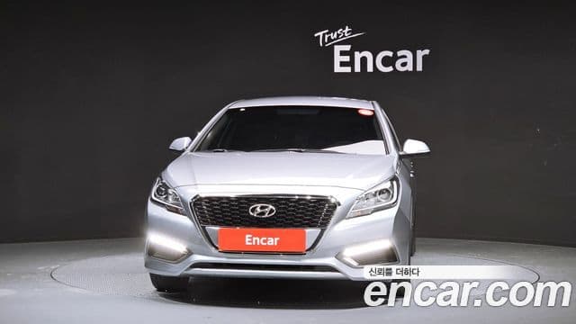 Hyundai LF Sonata гибрид Modern, 2016 3