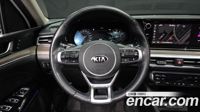 Kia K5 3세대 Signature, 2020 12