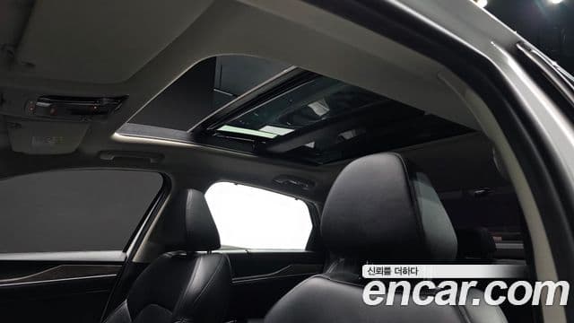 Kia K5 3세대 Signature, 2020 16