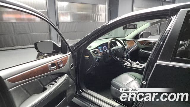 Hyundai Equus(новый кузов / новое поколение) Modern, 2015 10