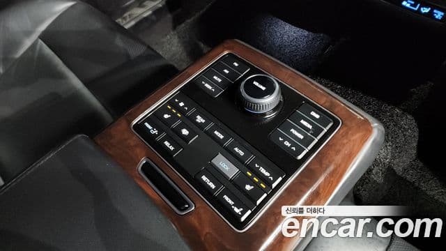 Hyundai Equus(новый кузов / новое поколение) Modern, 2015 19