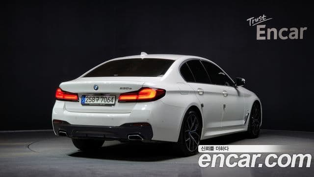 BMW 5시리즈 (G30) 530e M Sport, 2021 2