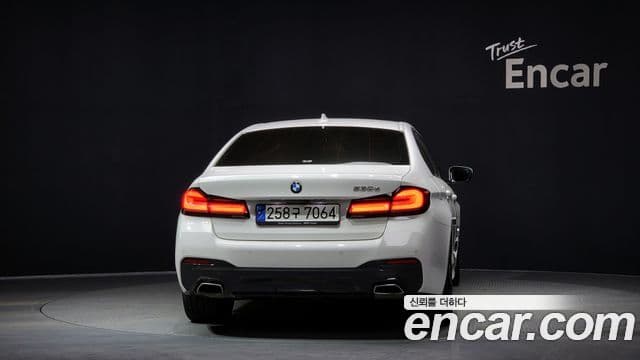 BMW 5시리즈 (G30) 530e M Sport, 2021 4