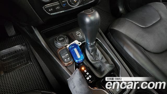 Jeep Cherokee(KL) 2.4 Limited AWD, 2022 9