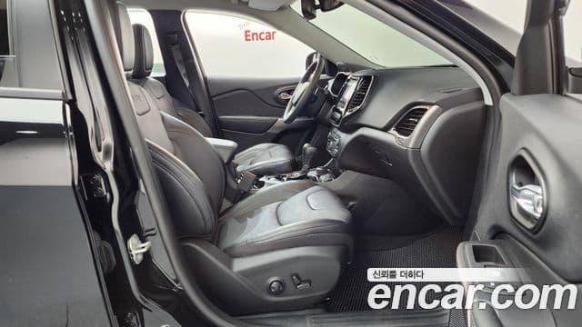 Jeep Cherokee(KL) 2.4 Limited AWD, 2022 11