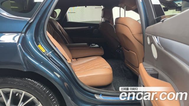 Genesis G80 (RG3) бензин 2.5 турбо 2WD, 2023 12