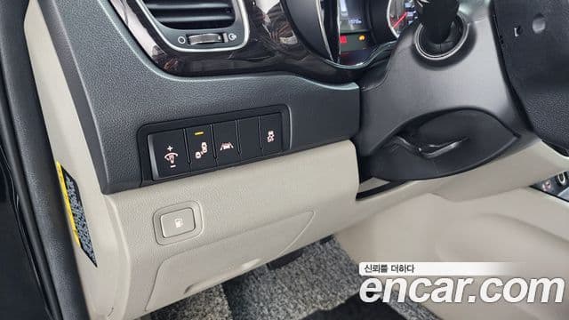 Kia The / новый New Carnival Noblesse, 2019 14