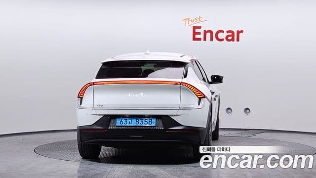 Kia EV6 Air, 2023 4