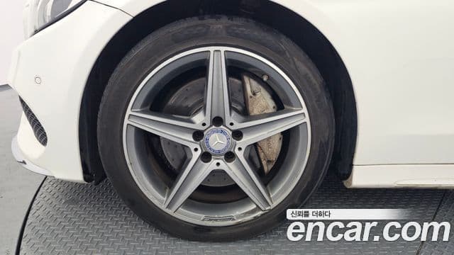 Mercedes-Benz C-класс W205 C250 d 4MATIC, 2017 все фото