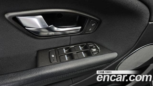 Land Rover Range Rover Evoque 2.0 TD4 SE, 2018 17