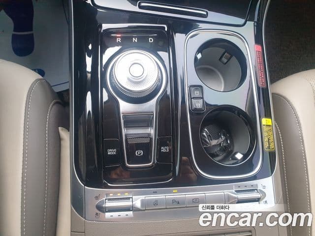 Kia Carnival 4세대 Signature, 2023 9