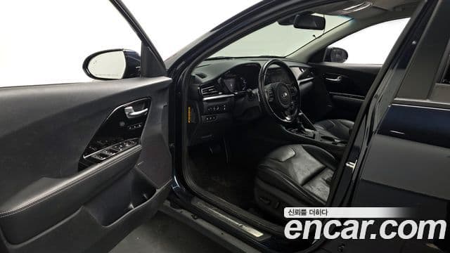 Kia The / новый New Niro Noblesse Special, 2020 10