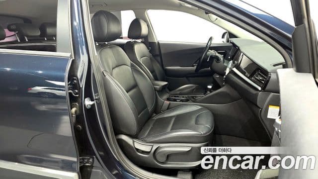 Kia The / новый New Niro Noblesse Special, 2020 11