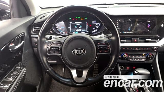Kia The / новый New Niro Noblesse Special, 2020 13