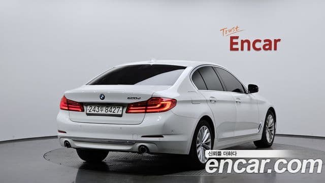BMW 5시리즈 (G30) 520d Luxury Plus, 2020 2