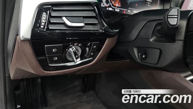 BMW 5시리즈 (G30) 520d Luxury Plus, 2020 18