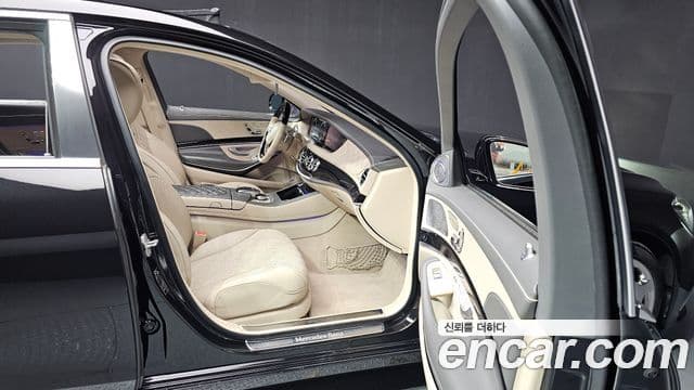 Mercedes-Benz S-класс W222 Maybach S600, 2016 11