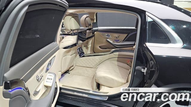 Mercedes-Benz S-класс W222 Maybach S600, 2016 12