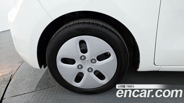 Kia The / новый New Ray Standard, 2022 все фото