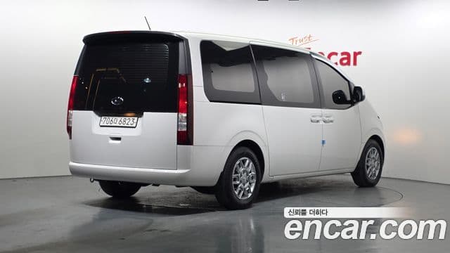 Hyundai Staria Modern, 2022 2