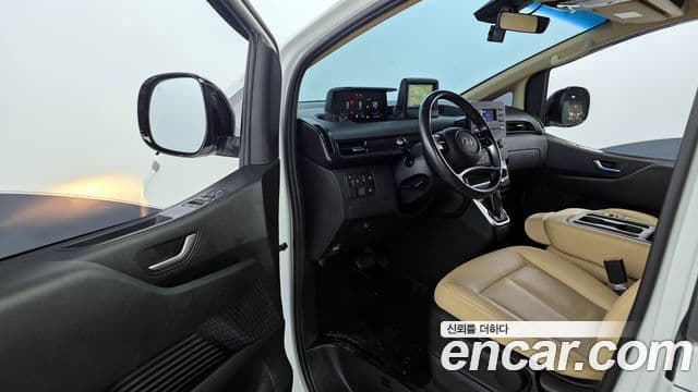 Hyundai Staria Modern, 2022 10