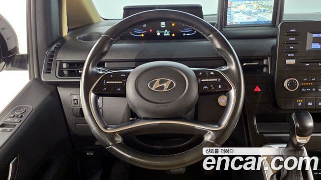 Hyundai Staria Modern, 2022 13