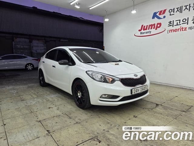 Kia K3 Deluxe, 2013 1