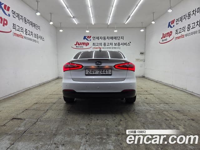 Kia K3 Deluxe, 2013 4