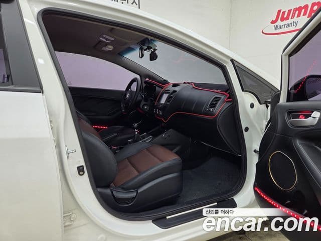 Kia K3 Deluxe, 2013 17