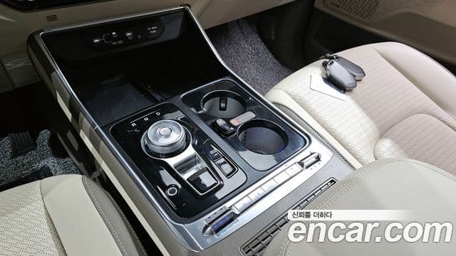 Kia The / новый New Carnival 4세대 Signature, 2025 9