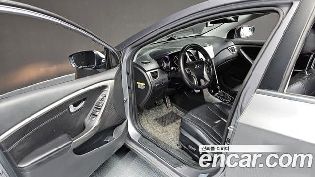 Hyundai i30(новый кузов / новое поколение) 1.6 GDI Extreme, 2012 10