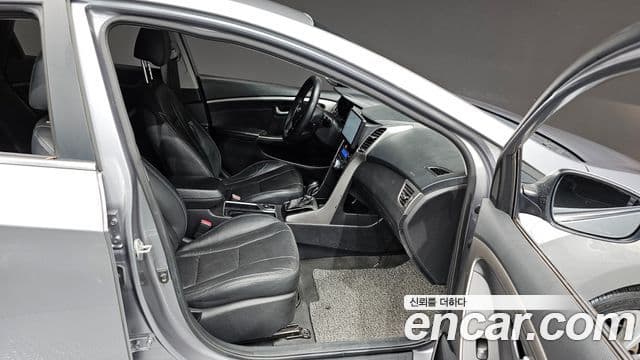 Hyundai i30(новый кузов / новое поколение) 1.6 GDI Extreme, 2012 12