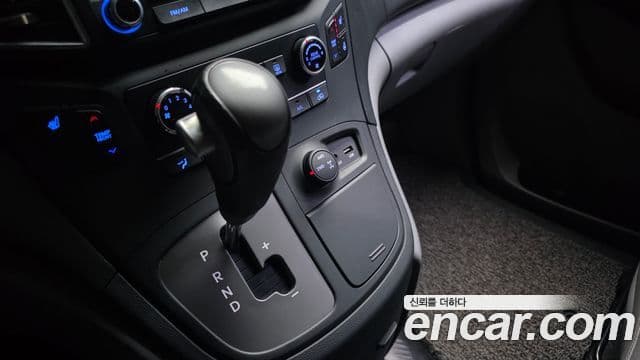 Hyundai Grand Starex 4WD кемпер, 2017 9