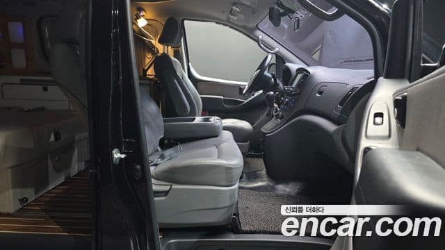 Hyundai Grand Starex 4WD кемпер, 2017 10