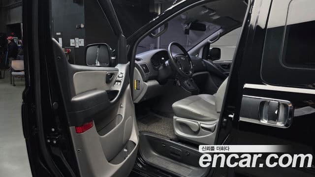 Hyundai Grand Starex 4WD кемпер, 2017 11