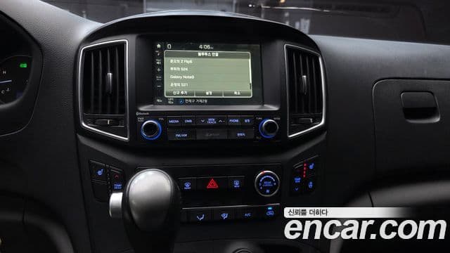 Hyundai Grand Starex 4WD кемпер, 2017 16