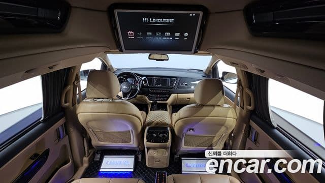 Kia The / новый New Carnival VIP, 2019 17