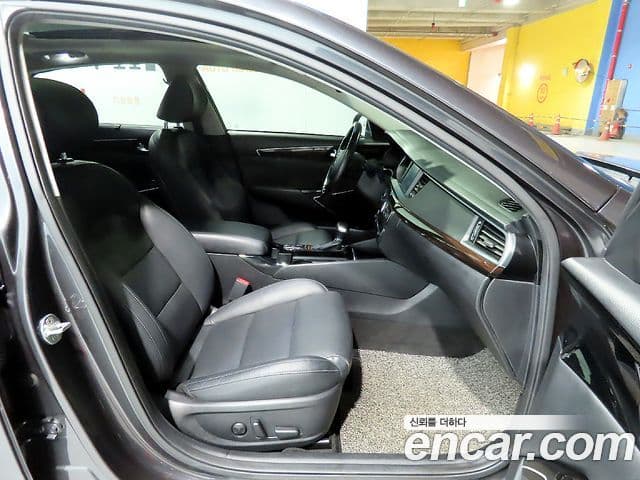 Kia All New K7 Noblesse, 2019 7